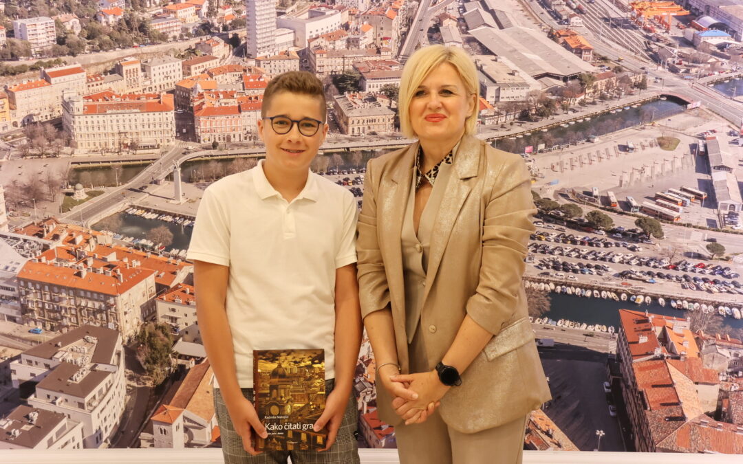 Gradonačelnica primila učenika generacije OŠ Pećine Iana Tolju
